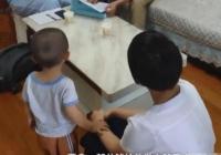 女子做慈善捐空家庭积蓄 岳父生病却没钱作手术