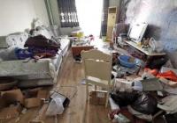 女子出租婚房两年后变垃圾场 满地垃圾猫屎 讨说法反遭辱骂 女子出租婚房两年后变垃圾场 满地垃圾猫屎 讨说法反遭辱骂