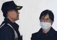 崔顺实喊朴槿惠替她作证登上热搜怎么回事? 崔顺实喊朴槿惠替她作证登上热搜怎么回事?