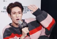 岳岳傅首尔辩论 岳岳被惨虐到输