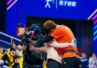 于小彤得冠军后亲陈小纭 获得《超新星全运会》射箭夺冠 于小彤得冠军后亲陈小纭 获得《超新星全运会》射箭夺冠