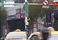 吓坏了!女子搭出租车遭司机摸腿 偷拍视频留证据画面令人作呕 吓坏了!女子搭出租车遭司机摸腿 偷拍视频留证据画面令人作呕