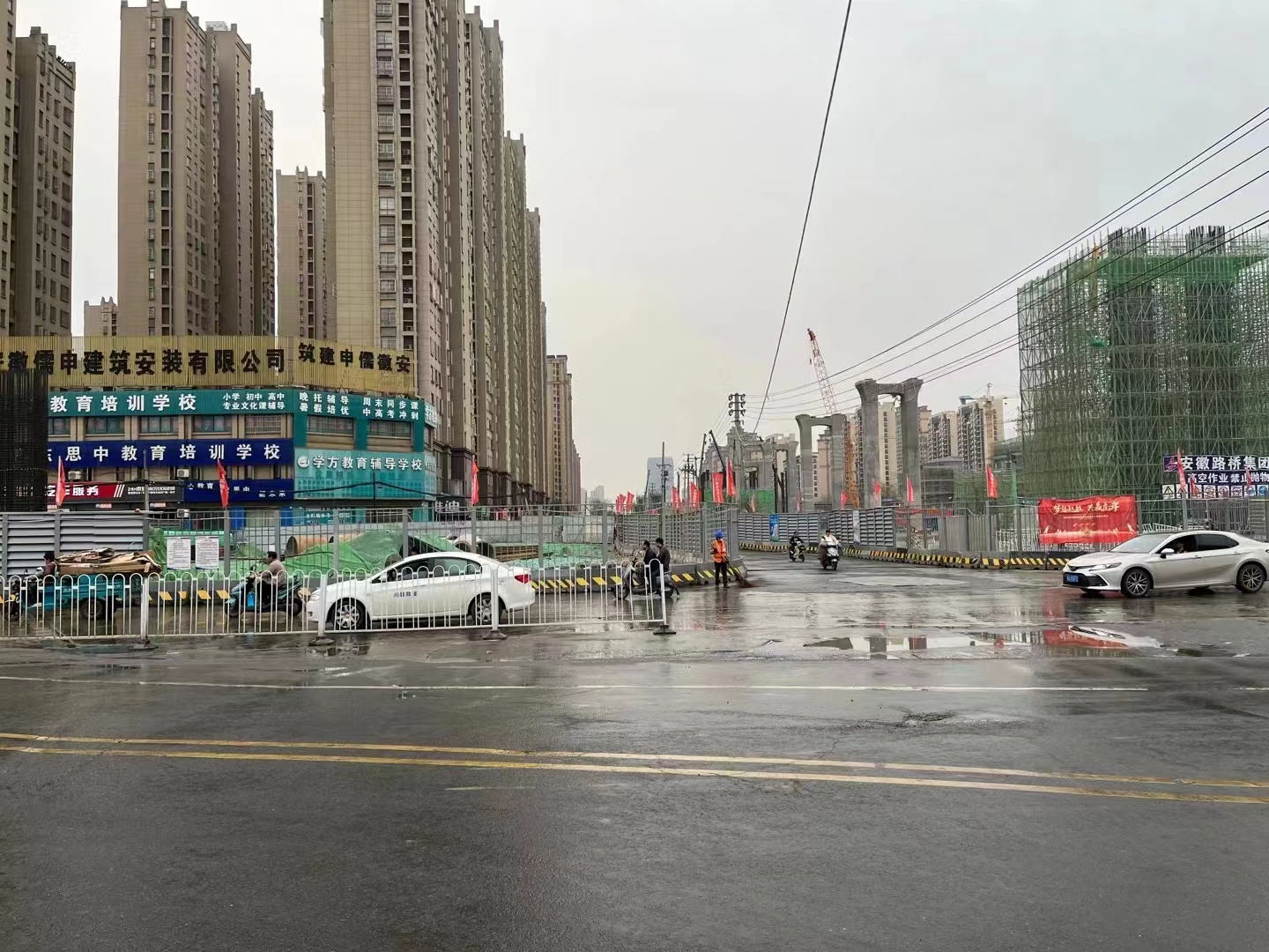 杭州迎亚运重点道路建设 正向着5月底既定目标奋力冲刺