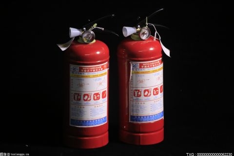 消防器材有什么？消防器材是根据什么原理灭火的？